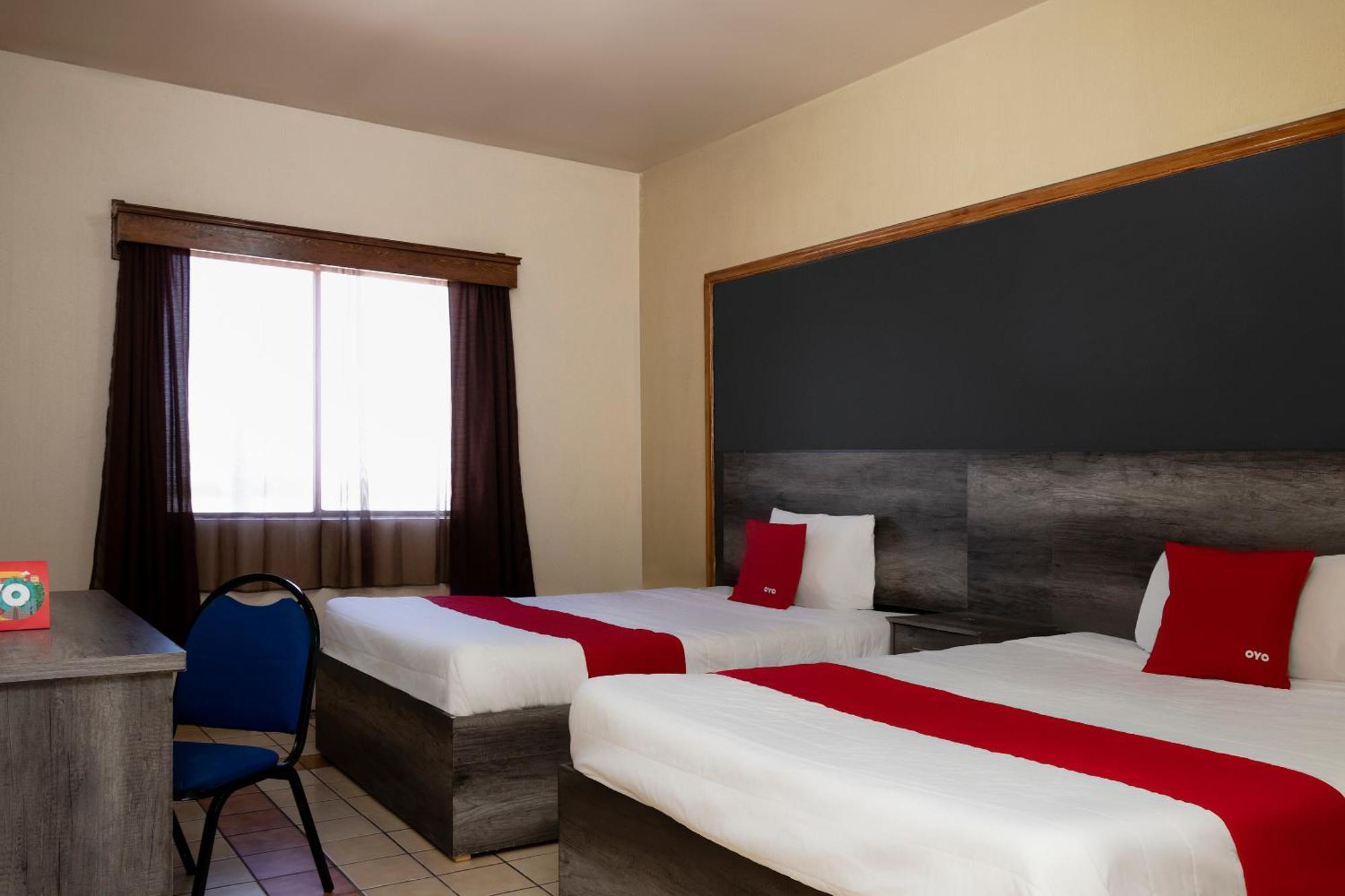 Oyo Hotel Real Del Sur, Estadio Chihuahua Bagian luar foto