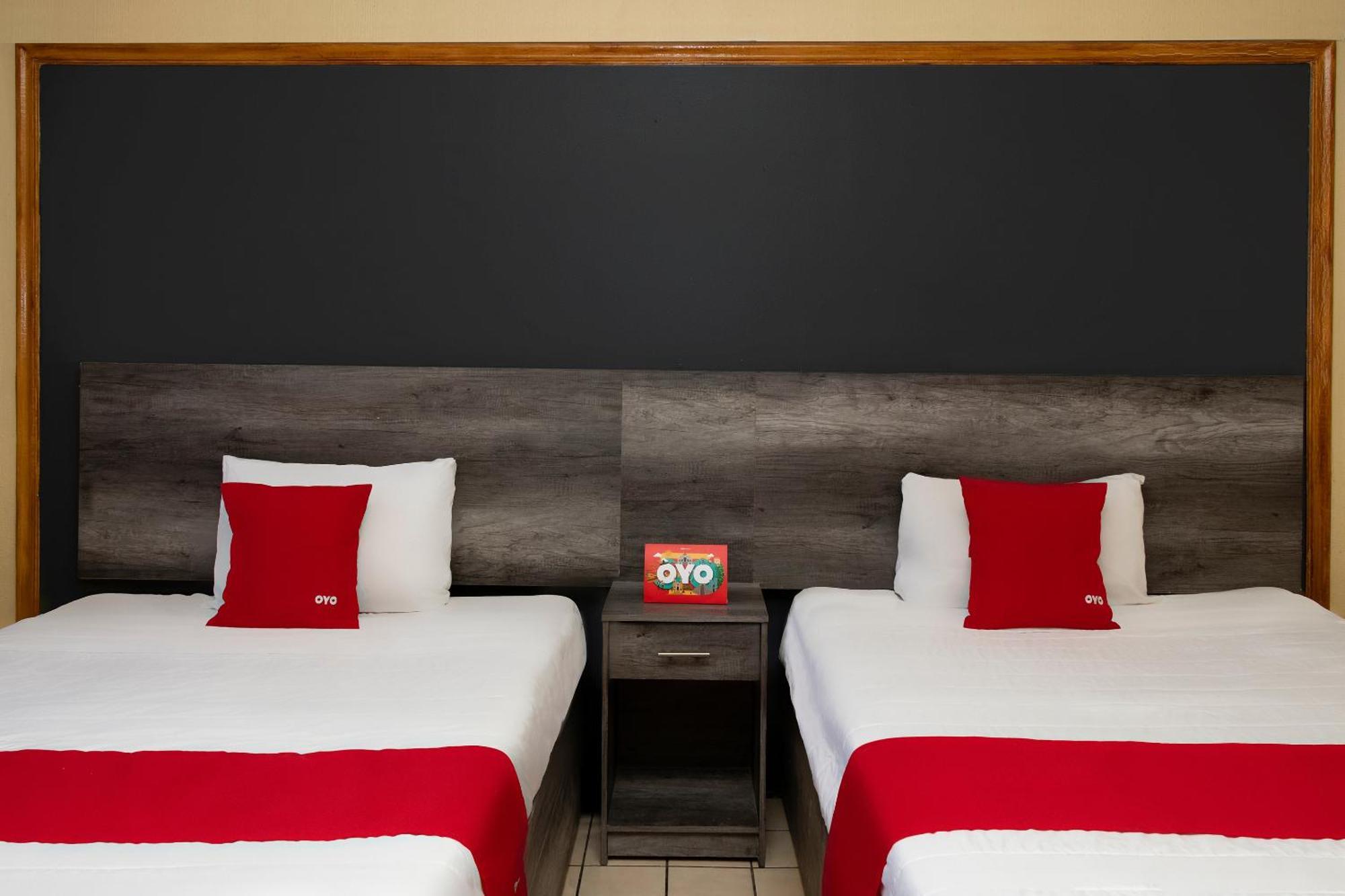 Oyo Hotel Real Del Sur, Estadio Chihuahua Bagian luar foto
